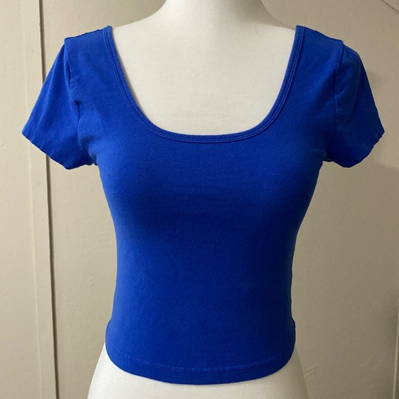 Forever 21 Blue Crop Top, Size Small - Picture 1 of 8